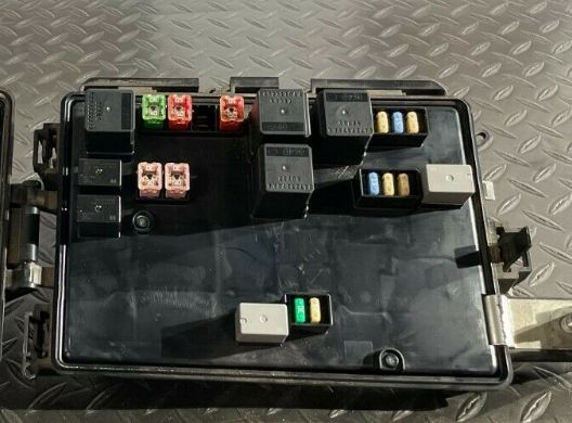 2008 Chrysler 300 Facelift fuse box diagram