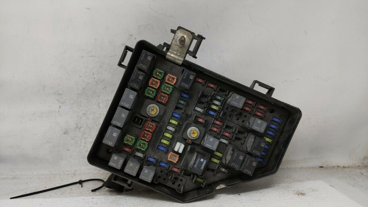 2008 Buick Enclave Cigarette lighter fuse
