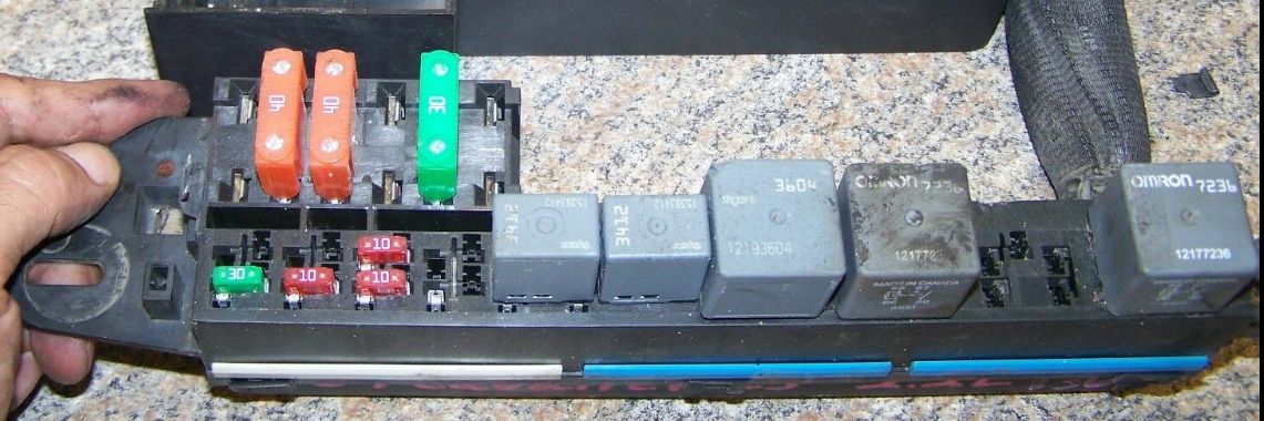 2001 Chevrolet Cavalier fuse box diagram