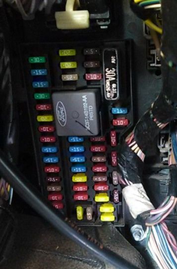 ford e350 cigarette lighter fuse 2009 Ford E-350 Brake light fuse